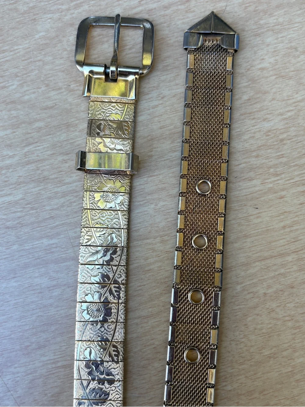 Vintage Gold-Toned Floral Engraved Metal Link Belt